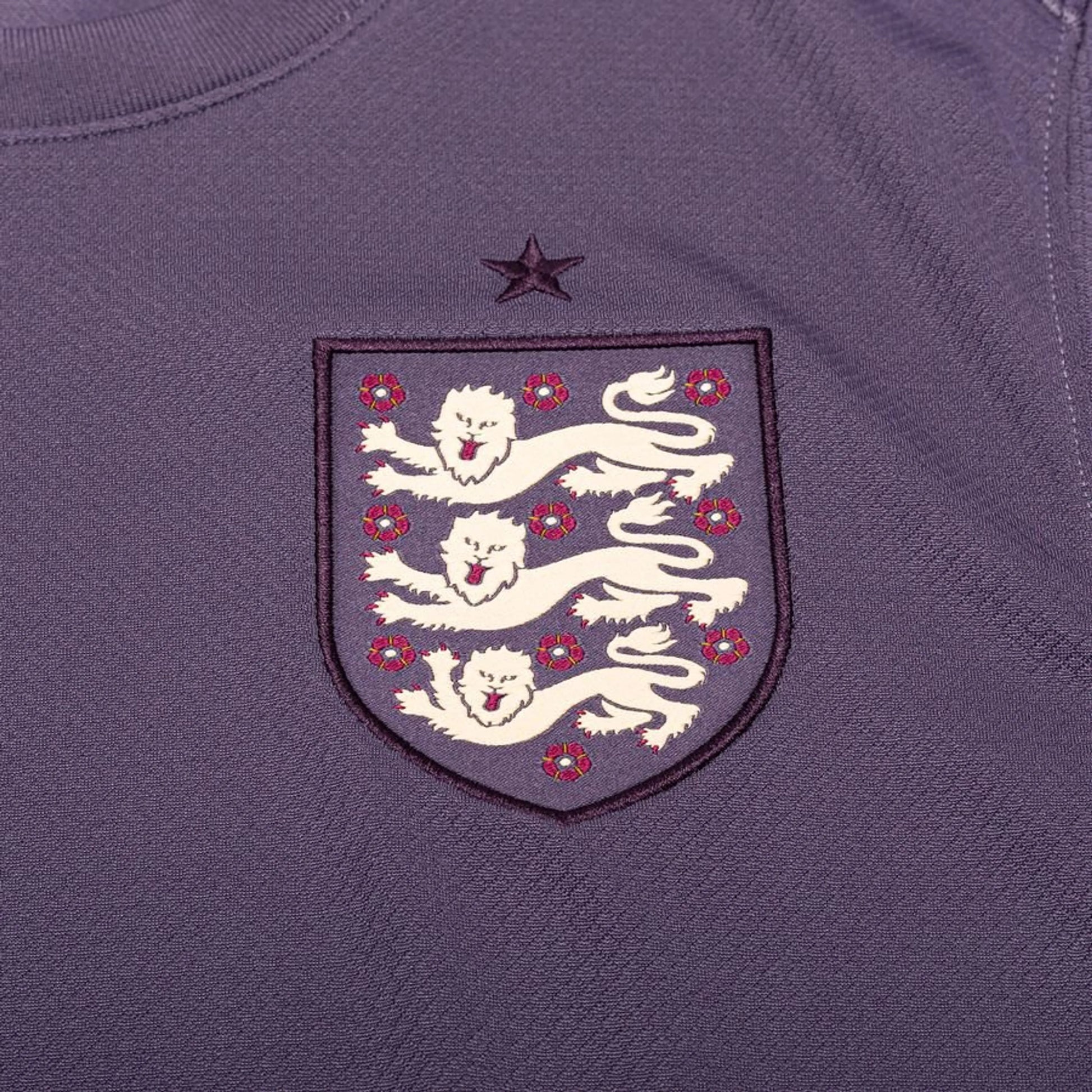 Détail de l'écusson du Maillot Angleterre Extérieur 2024/2025 Nike