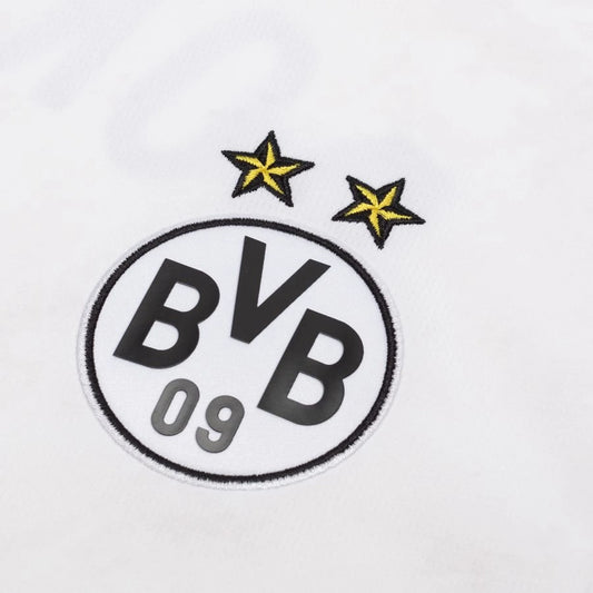 Détail de l'écusson sur le Maillot Borussia Dortmund Third 2024/2025 Puma