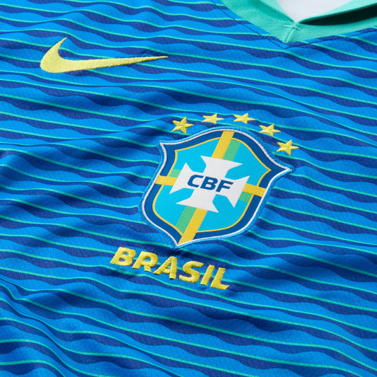 Détail de l'écusson du Maillot Brésil Extérieur 2024/2025 Nike