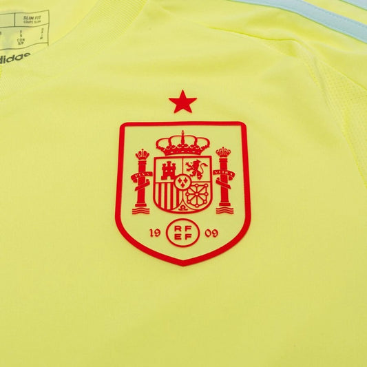 Détail de l'écusson du Maillot Espagne Extérieur 2024/2025 Adidas