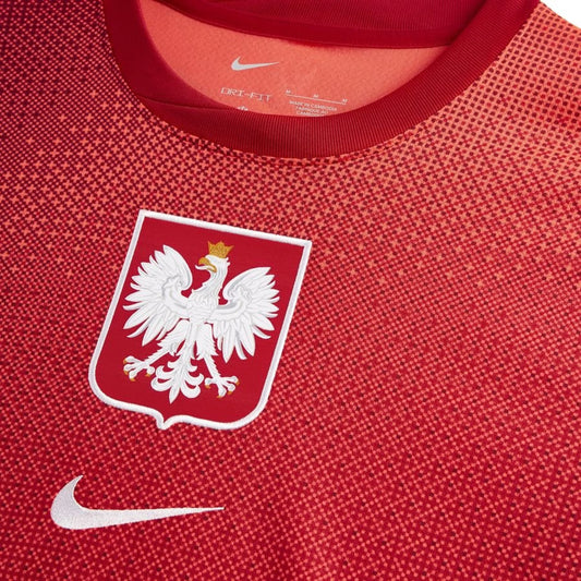 Détail de l'écusson du Maillot Pologne Extérieur 2024/2025 Nike