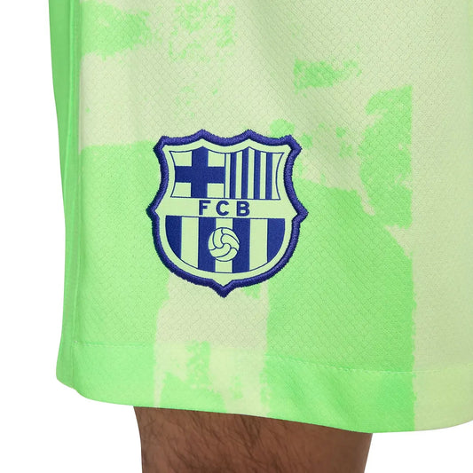 Détail de l'écusson du Short FC Barcelone Third 2024/2025